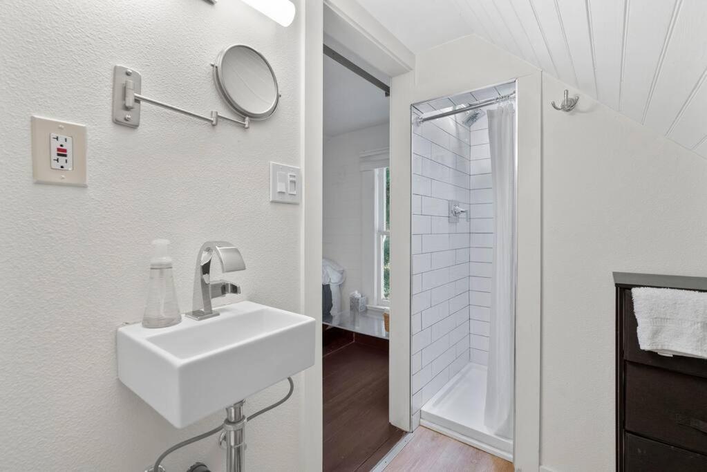 Downtown Napa Hot Tub Retreat - 3 Bed L 2 Bath Villa Екстериор снимка