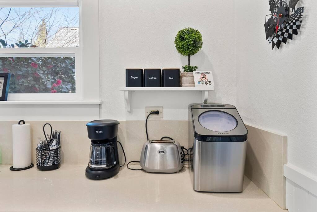 Downtown Napa Hot Tub Retreat - 3 Bed L 2 Bath Villa Екстериор снимка